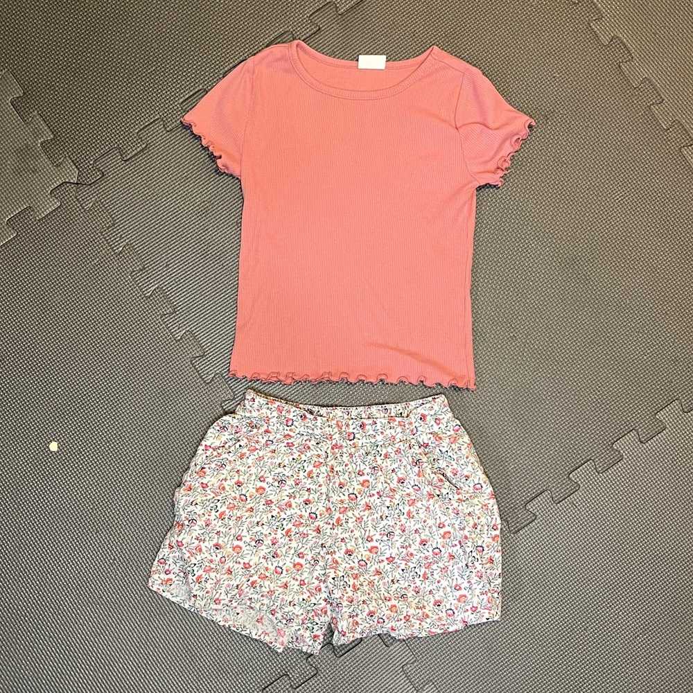 GAP Kids Coral Top and Floral Print Shorts